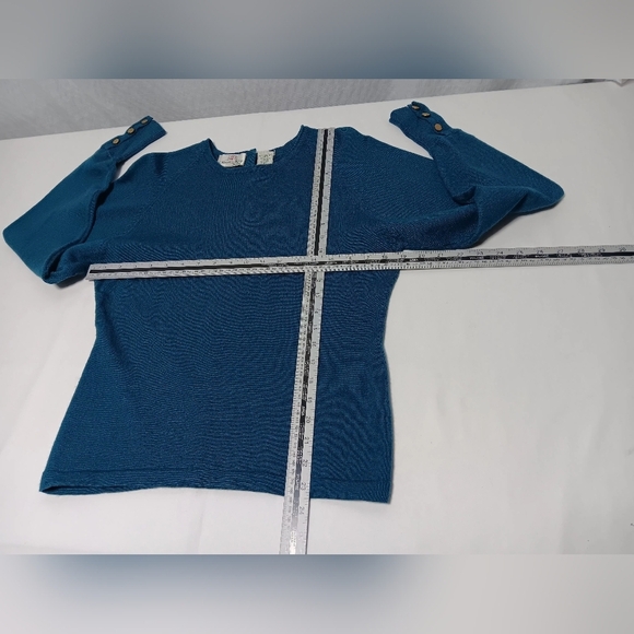 Vintage Carroll Reed 💯 Wool Crewneck sweater. Ladies size m - Picture 3 of 6